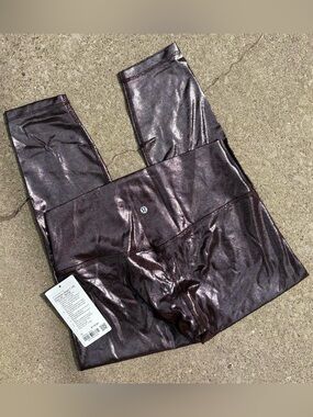 NWT Lululemon Align purple metallic HR 25” leggings